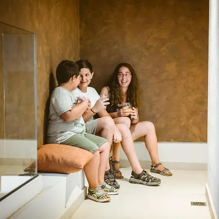 Antel & * Chania (Crete)